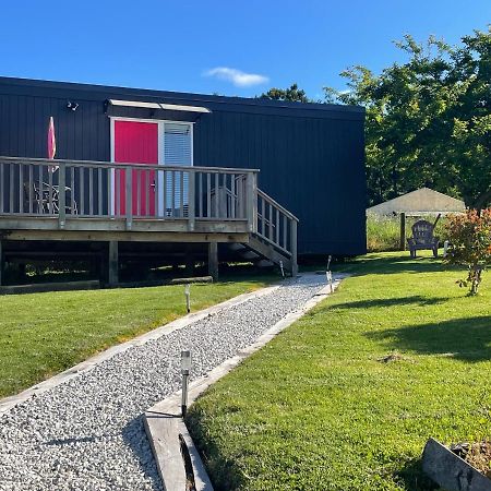 Cotman Cottage On Coatesville Kumeu Exterior photo